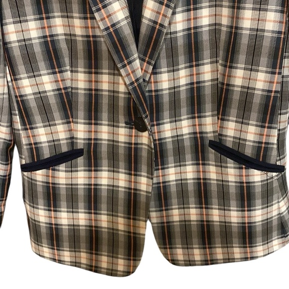 Tahari Black, Orange and White Plaid Suit Jacket, Professional Look, Size 6 - Picture 3 of 8